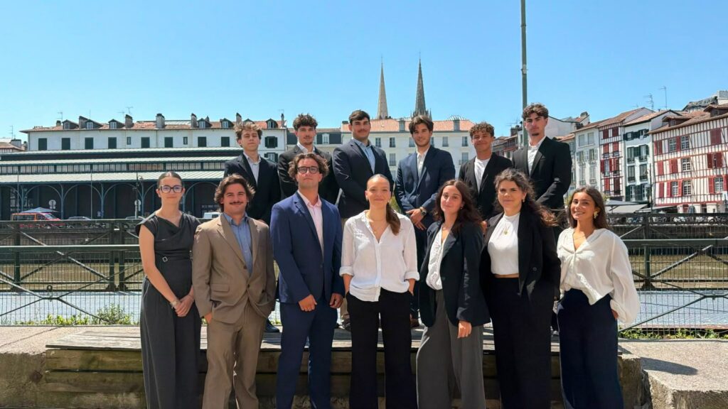 L’équipe 2025-2026 de Gazte Co., la Junior de l’IUT de Bayonne